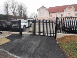 Kovové ploty